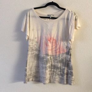 WildFox t shirt new with tags floral heights